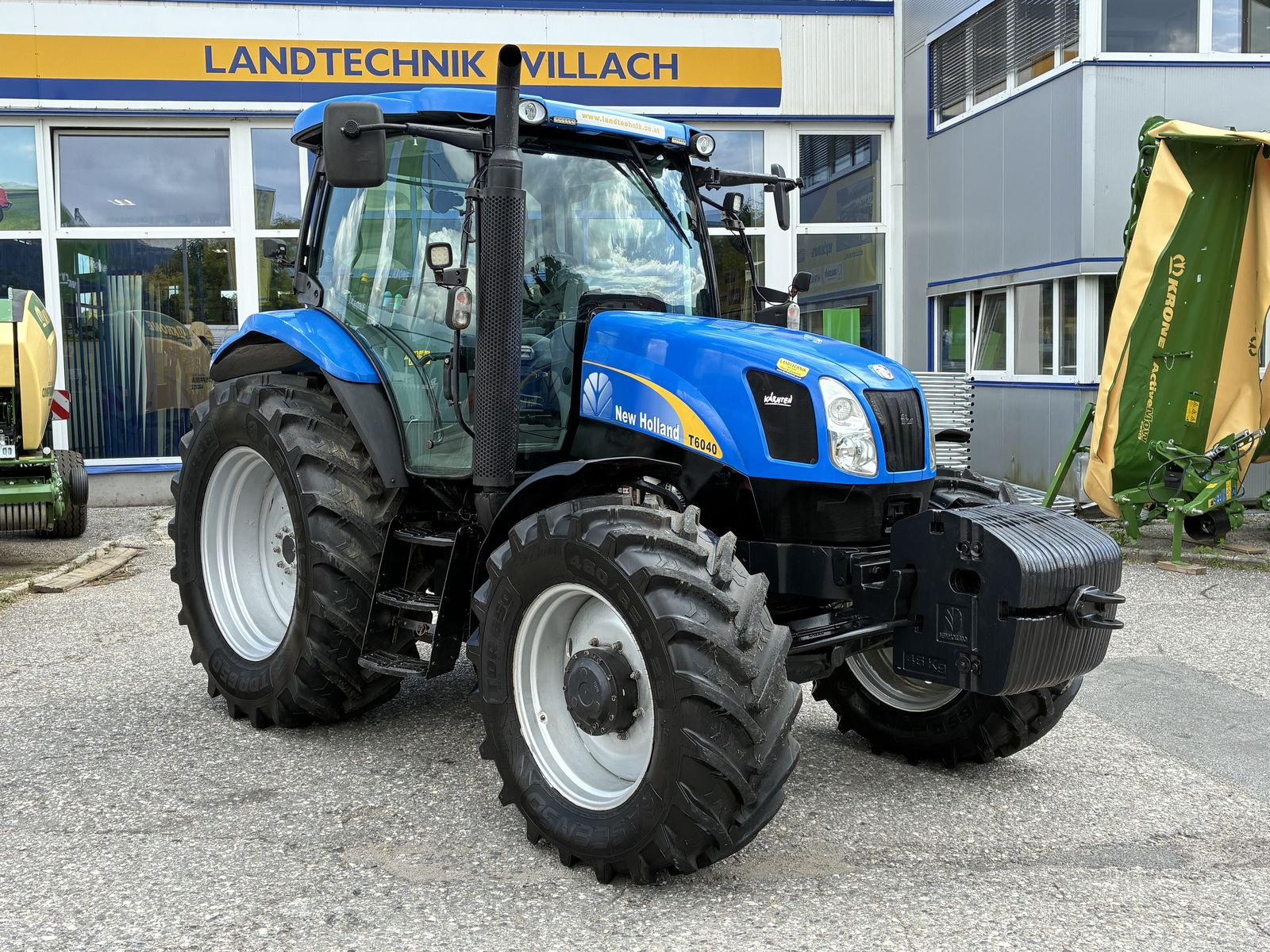 New Holland T6040 Elite 2