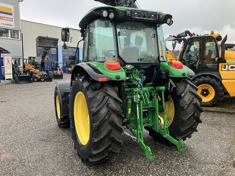 John Deere 5090M