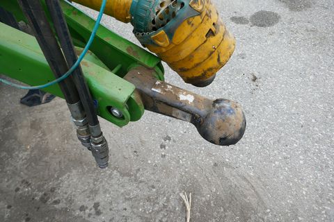 Krone Comprima CV 150 XC Plus