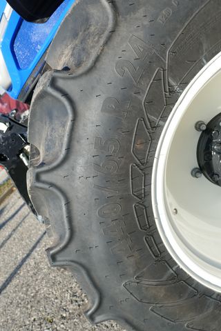 New Holland T5.90 Dual Command