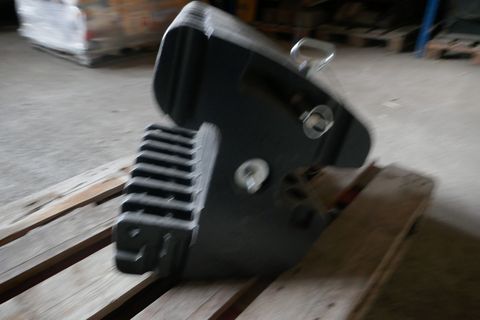 New Holland 400 kg NH T5 S