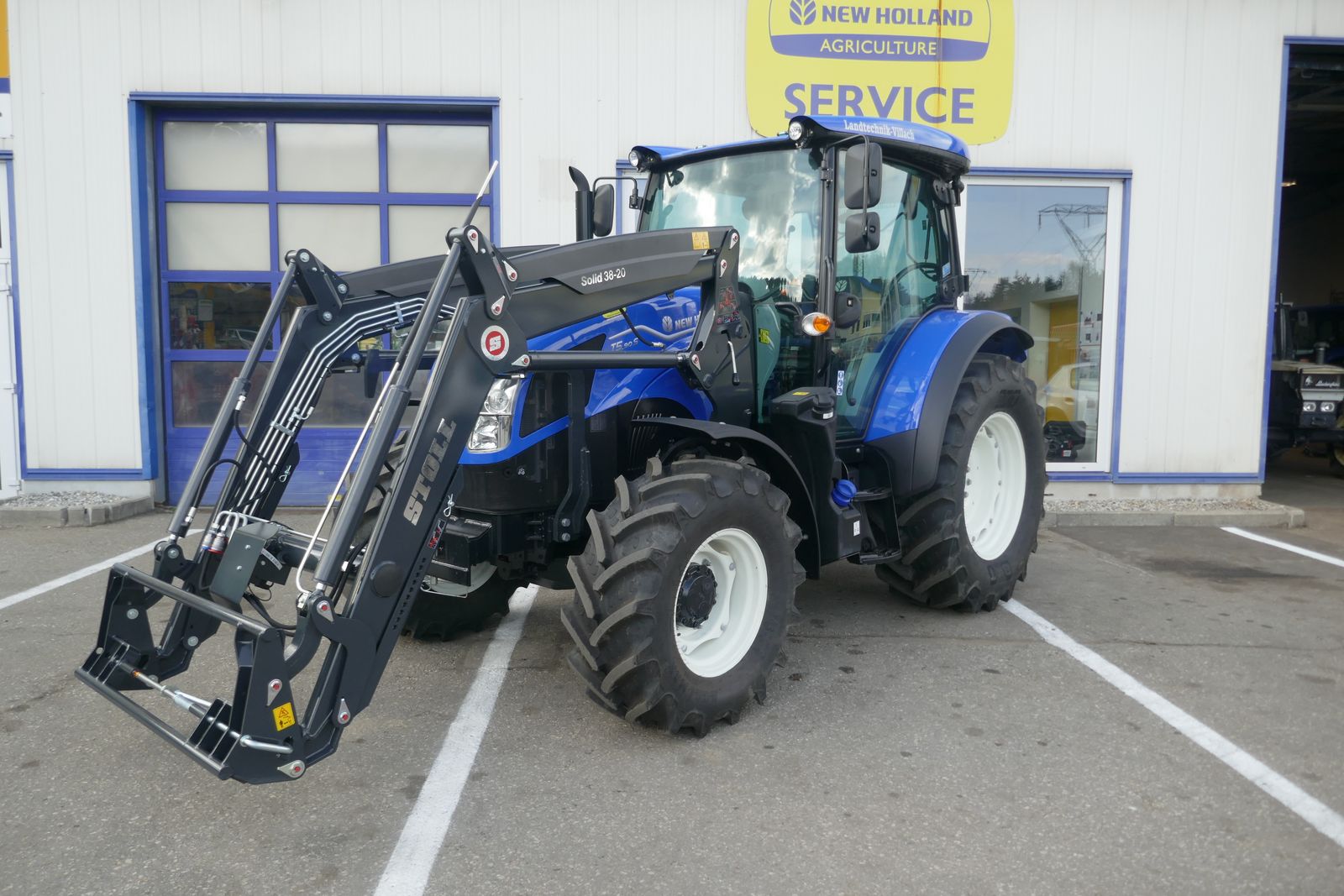 New Holland T5.90S Powershuttle 2