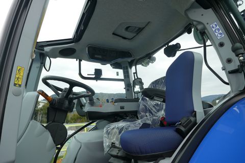 New Holland T5.110 Dynamic Command (Stage V)