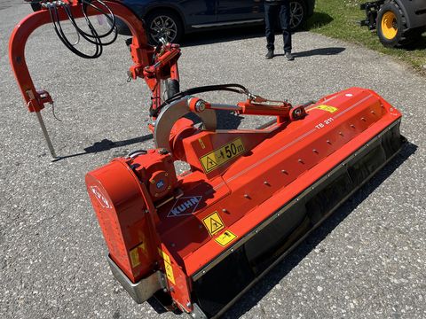 Kuhn TB 211