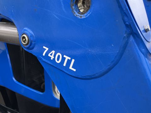 New Holland T5040