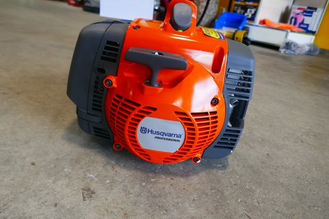 Husqvarna 555RXT