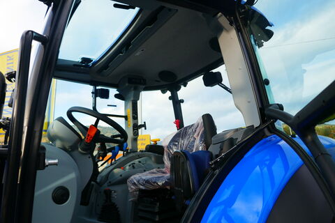 New Holland T5.90 Utility Dual Command
