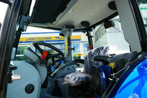New Holland T5.100 Utility Dual Command