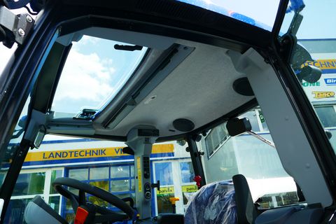 New Holland T5.100 Utility Dual Command