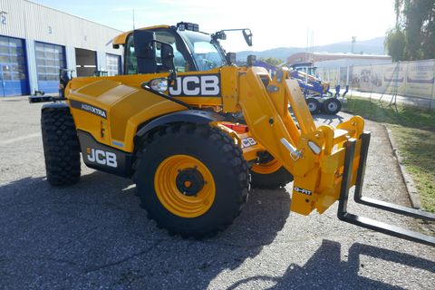 JCB 542-70 Agri Xtra DTVT