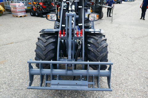 Giant G 2500 HD