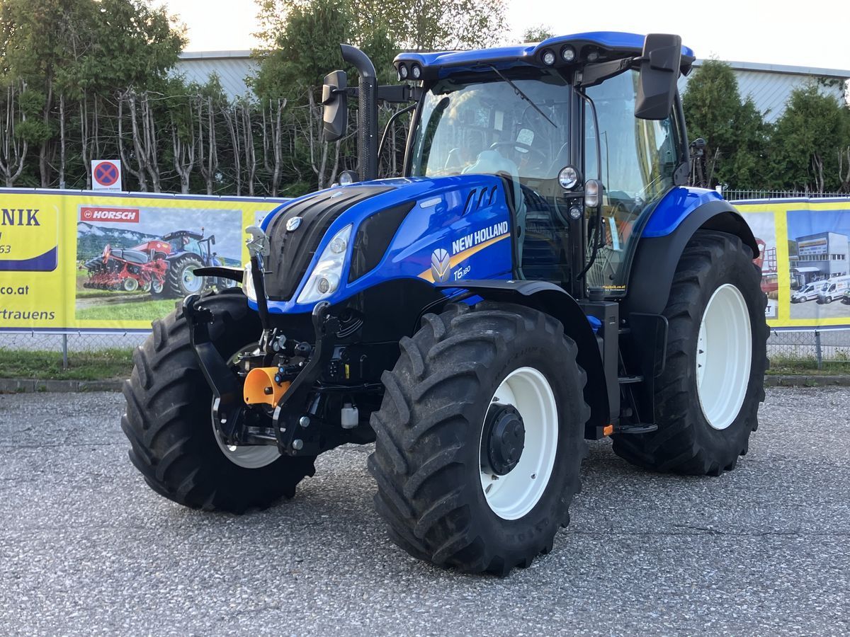 New Holland T6.180 Dynamic Command SideWinder II (Stage V) 1