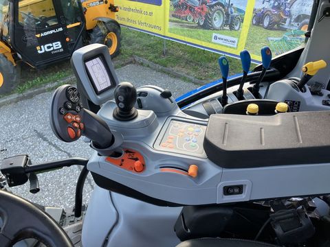 New Holland T6.180 Dynamic Command SideWinder II (Stage V)