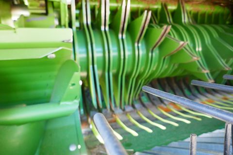 Krone Comprima F 125 XC 