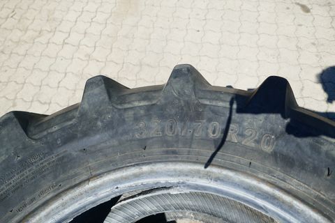 Petlas 320/70R20