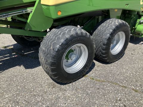 Krone BiG Pack 890 XC