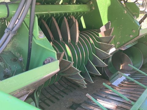 Krone BiG Pack 890 XC