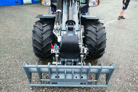 Giant G 2700 Tele HD+