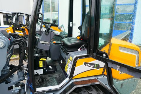 Giant G 2700 Tele HD+