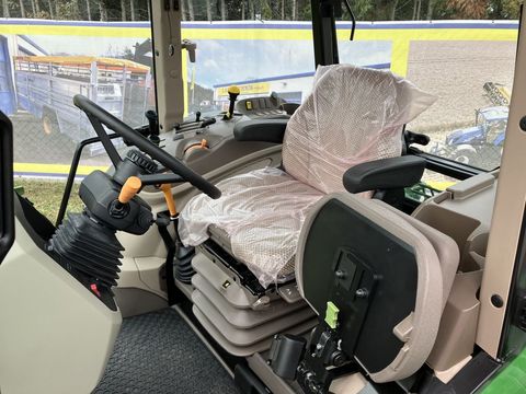 John Deere 5090M