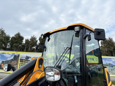 JCB 409 Agri