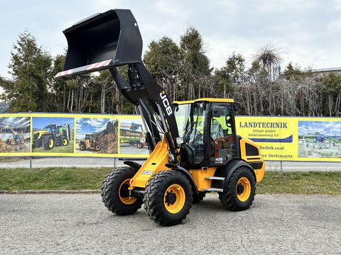JCB 409 Agri