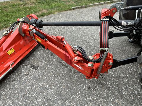 Kuhn TB 211
