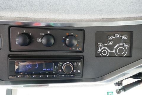 New Holland T5.140 Auto Command (Stage V)
