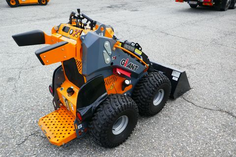 Giant GS 900 D