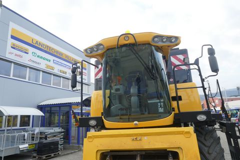 New Holland CX5090 Elevation