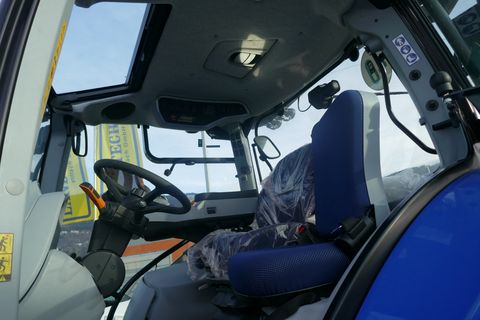 New Holland T5.110 Auto Command (Stage V)