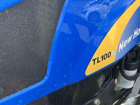 New Holland TL100A (4WD)