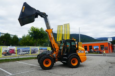 JCB TM 320