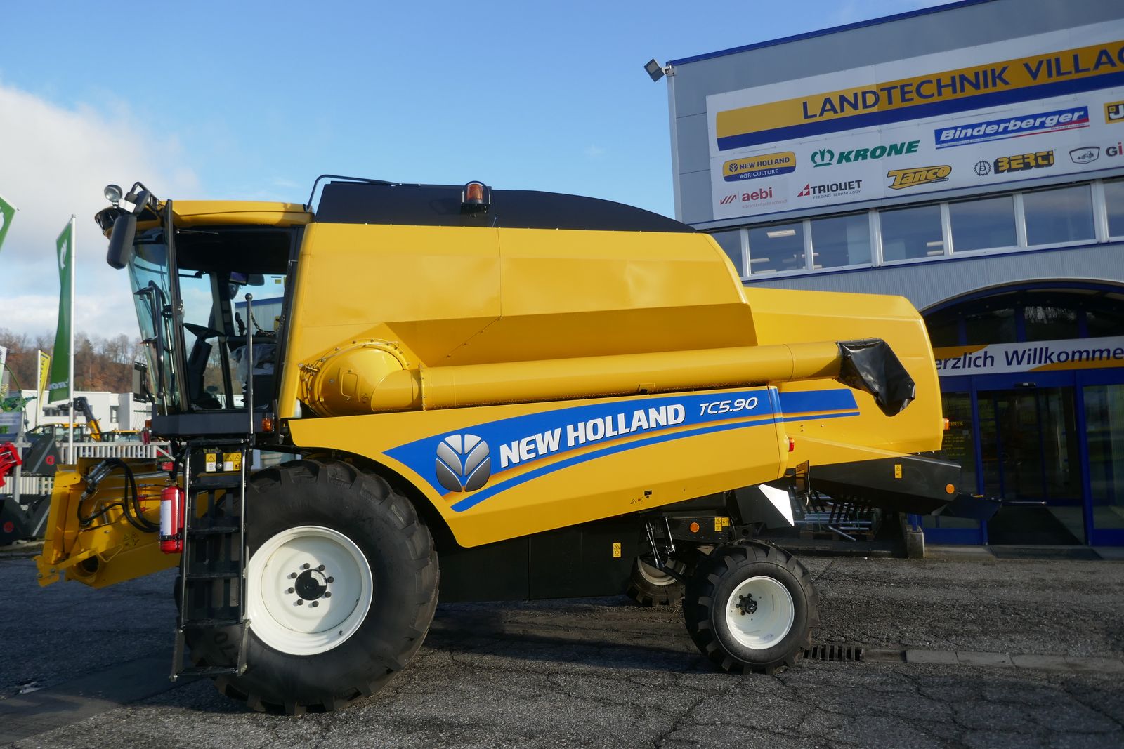 New Holland TC 5.90 1