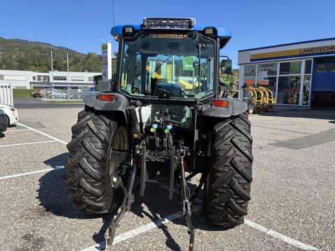 New Holland T4030 DeLuxe