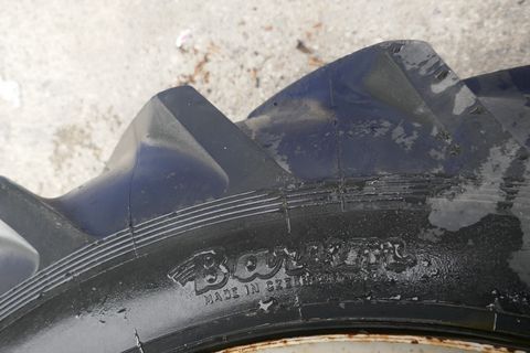 Trinker 12.4-32 Zwillingräder