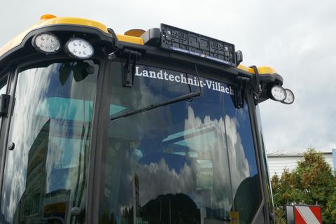 JCB Fastrac 4220 iCON