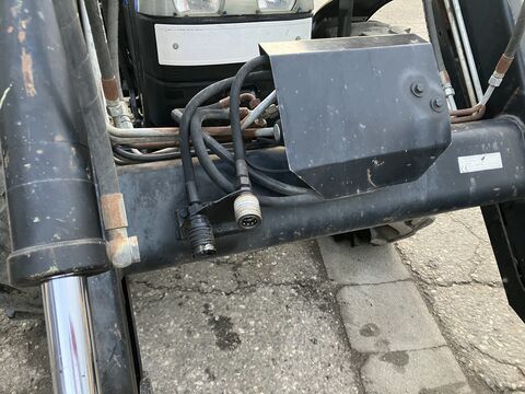 New Holland TD 5040
