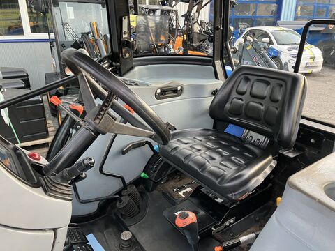 New Holland TD 5040