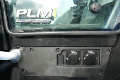 New Holland T7.245 PLM Auto Command