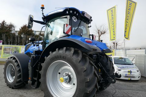 New Holland T7.245 PLM Auto Command