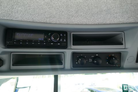 New Holland T6.145 Auto Command (Stage V)
