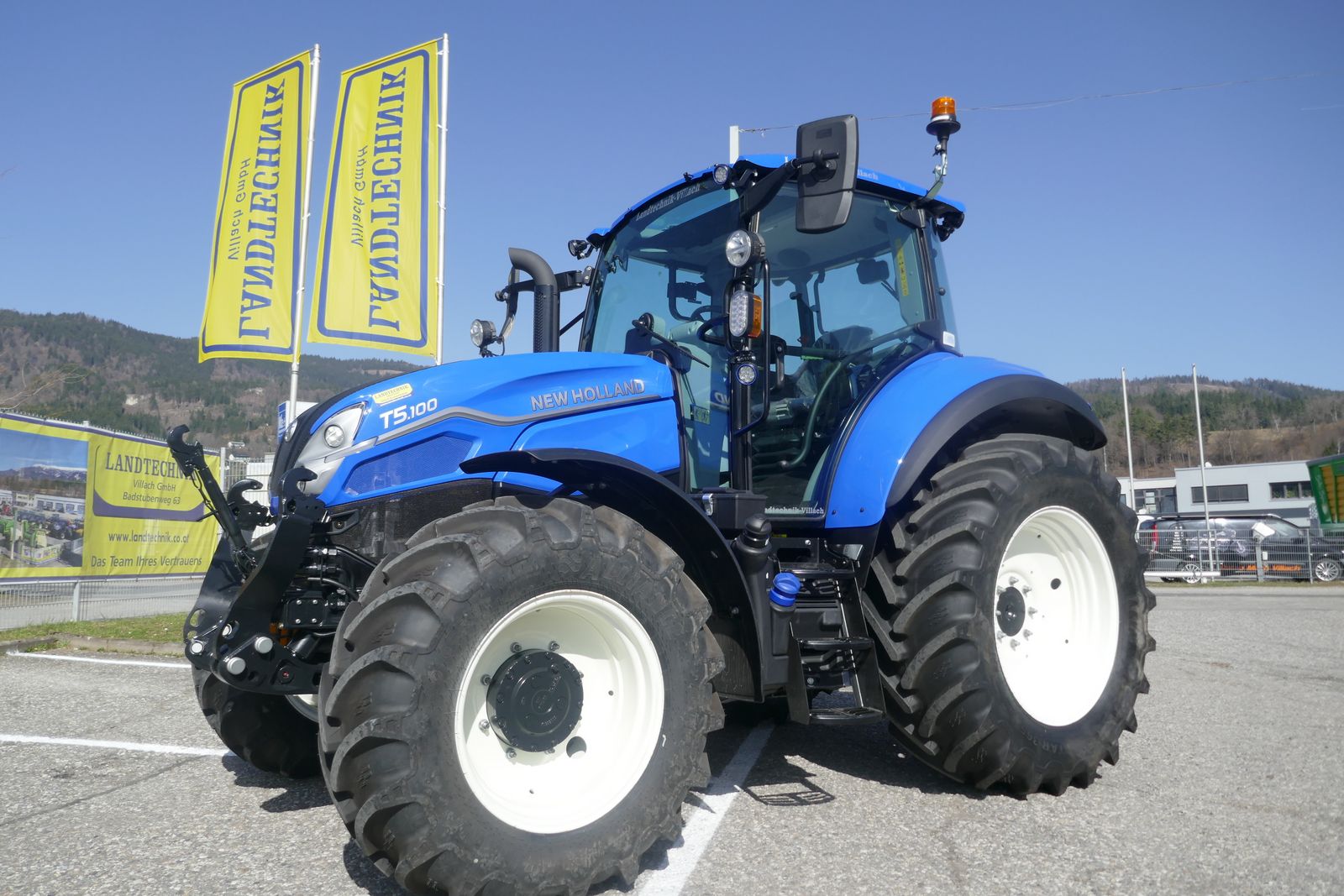 New Holland T5.100 Electro Command (IntelliShift) 2