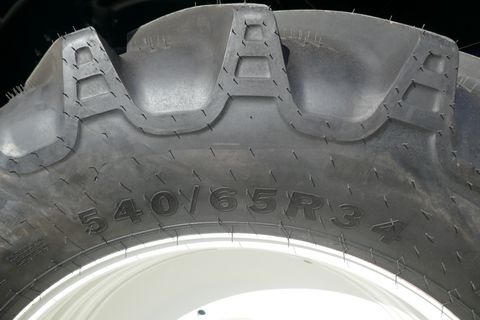 New Holland T5.100 Electro Command (IntelliShift)