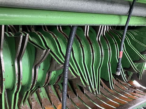 Krone Comprima F 125 XC