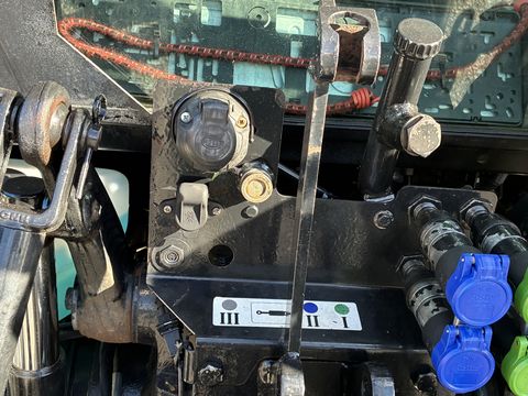 New Holland T5050