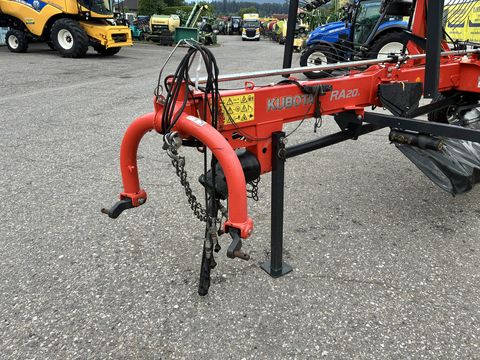 Kubota RA 2076