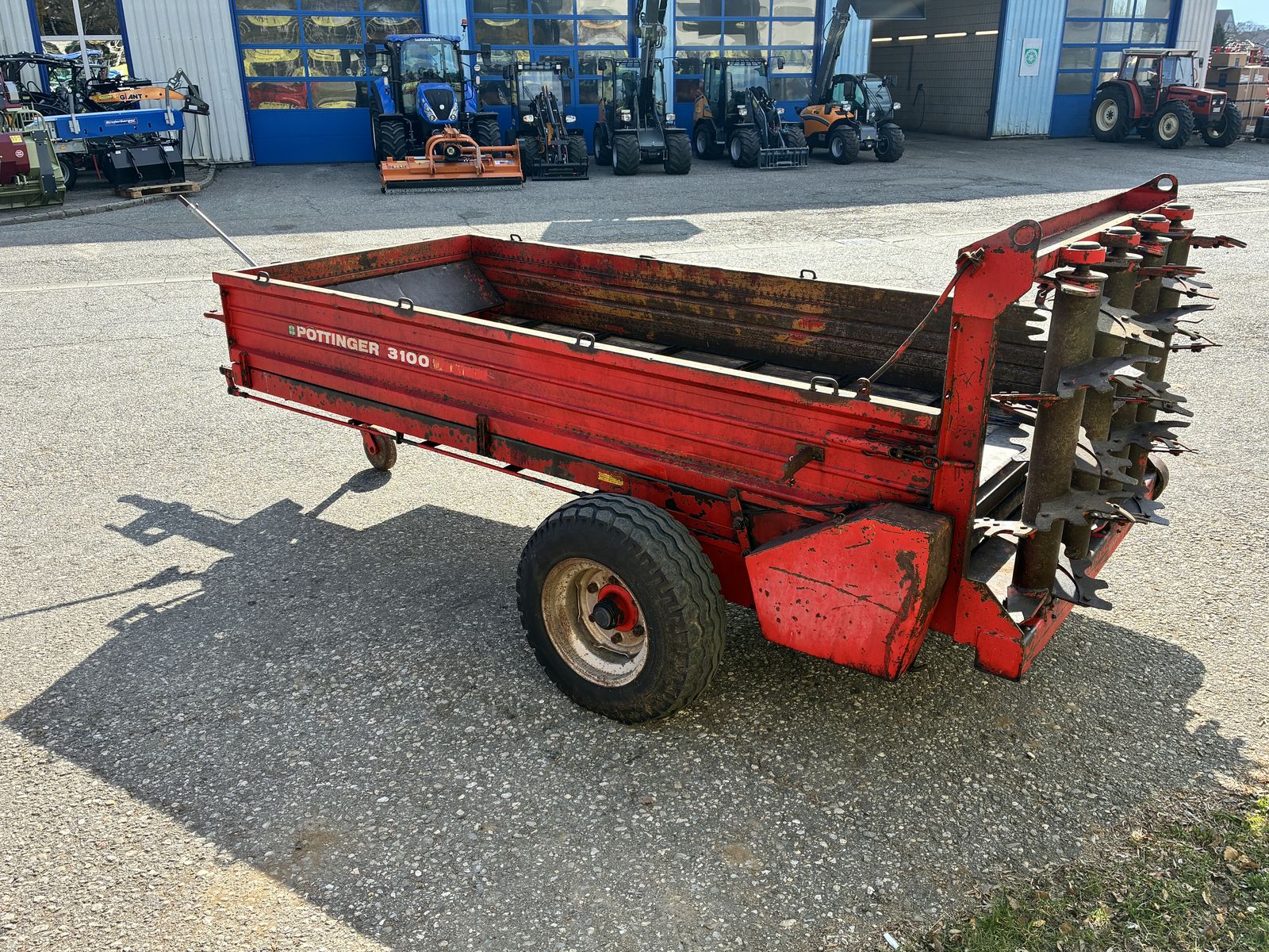 Pöttinger Bergmiststreuer 3100 B 3