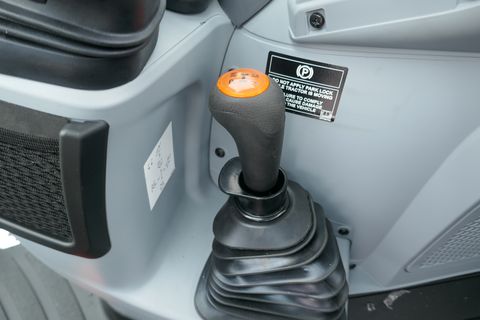 3600-fcc02a3d361600684272210525d5185d-5646250