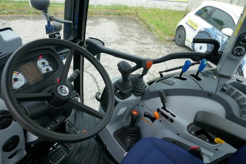 New Holland T4.75 Powerstar